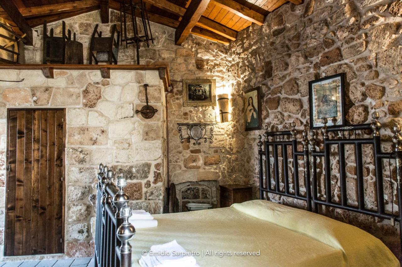 Pergulea Bed & Breakfast *